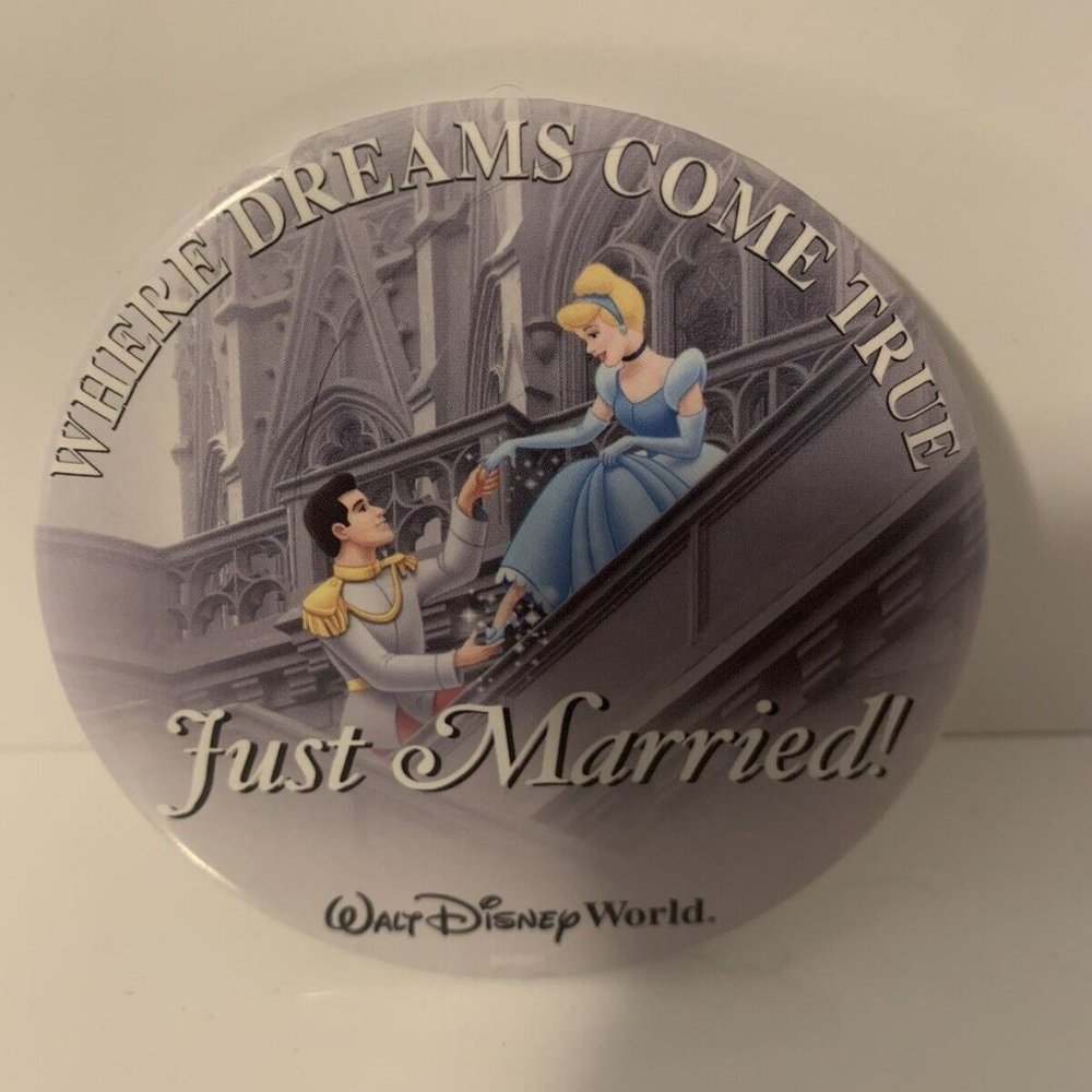 RARE Walt Disney World Cinderella Princess Just Married Button Pin-Discontinued